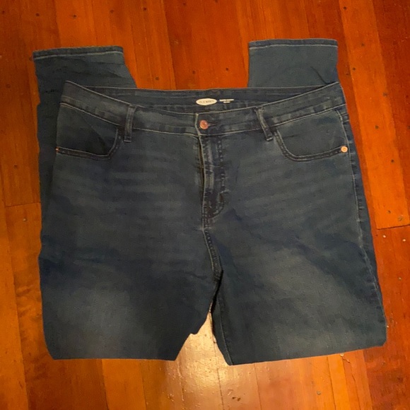 Old Navy Super Skinny Mid Rise Jeans, Size 16 - Picture 2 of 6